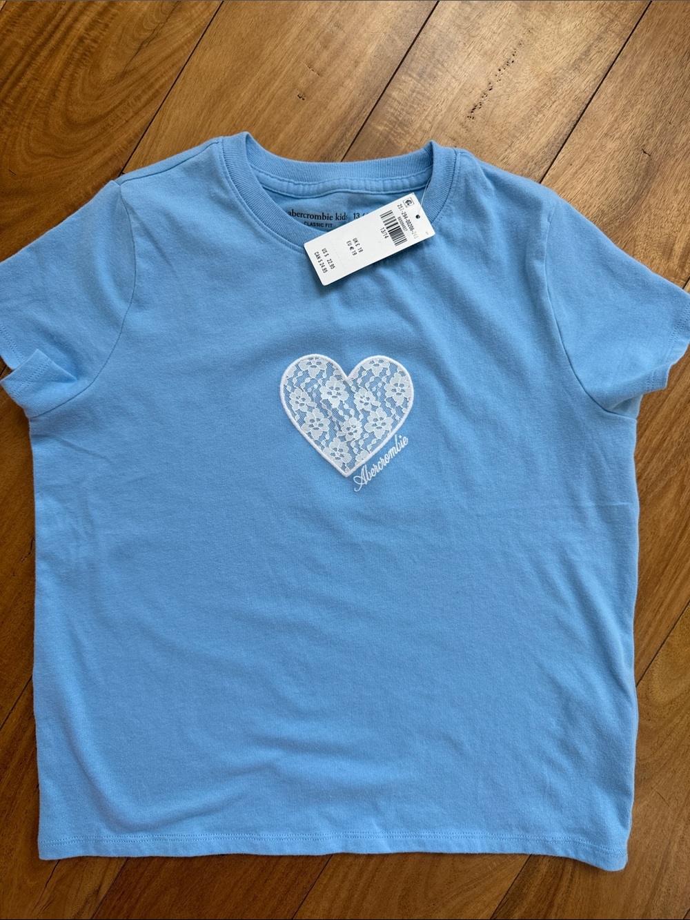Abercrombie & Fitch Girls Sky Blue Tee with White Lace Heart